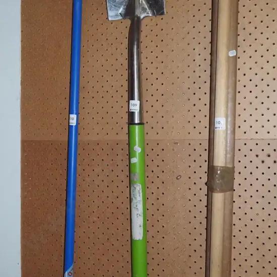 garden spade