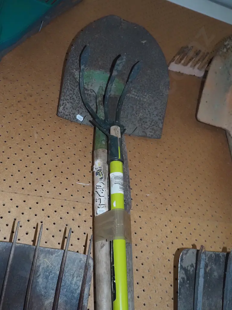 cultivator, hoe, shovel Image 1++