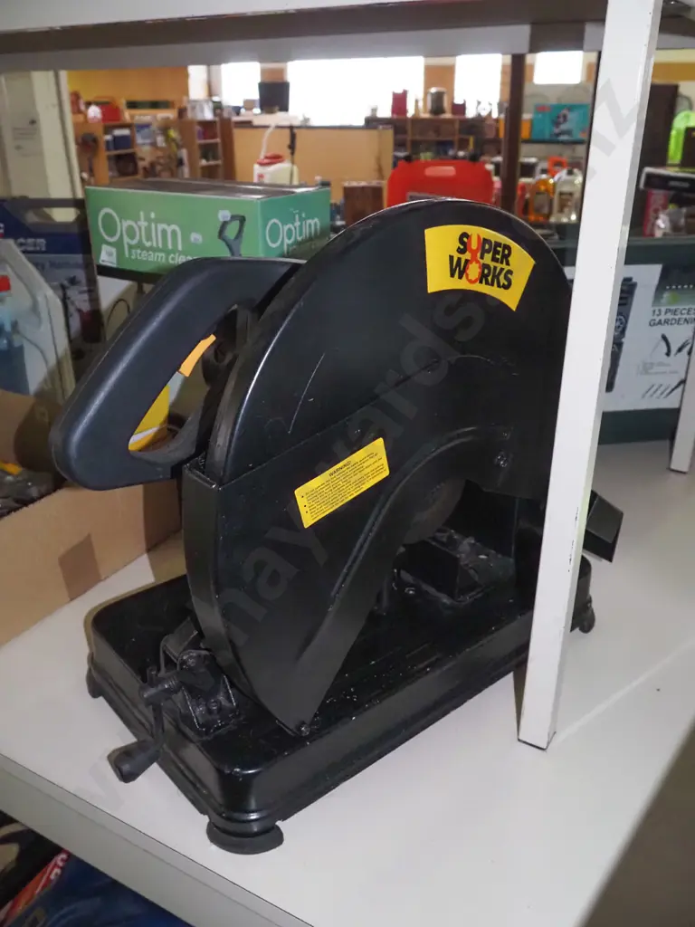 as-new Superworx metal cut off saw Image 1++