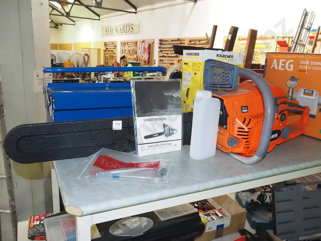 Havik as new chainsaw Image 1++