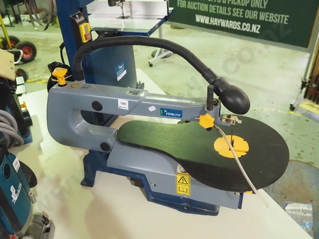 Tool Line scroll saw Image 1++