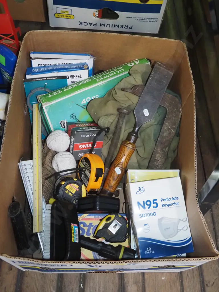 box; tape measuers, scrubbing brush, large chisel etc Image 1++