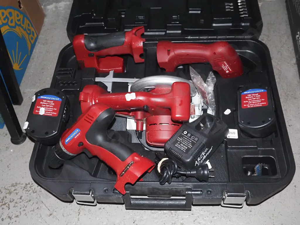 Arlec Enforcer battery powered tool set; sander, jigsaw, saw, drill - 2 batteries and  1 charger Image 1++