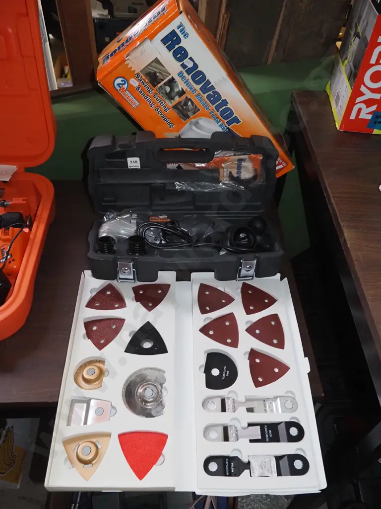 cased Renovator Pro with accessories - as new Image 1++