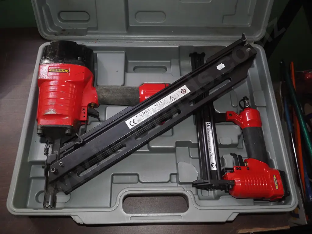 cased Cobra air powered nail and braiding gun Image 1++