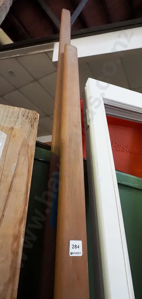 wooden hand rails x2 Tallest 2870 Image 1++