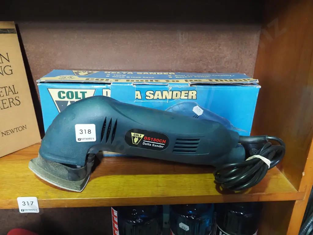 Delta sander Image 1++