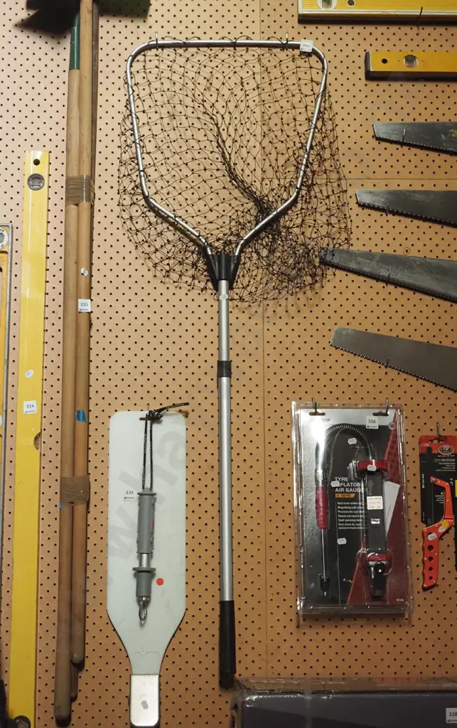 fishing landing net Image 1++