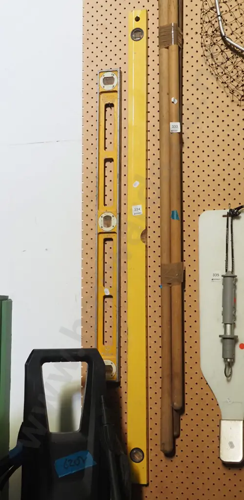 2x yellow builder's levels Image 1++
