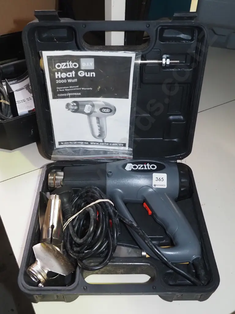 cased Ozito heat gun Image 1++