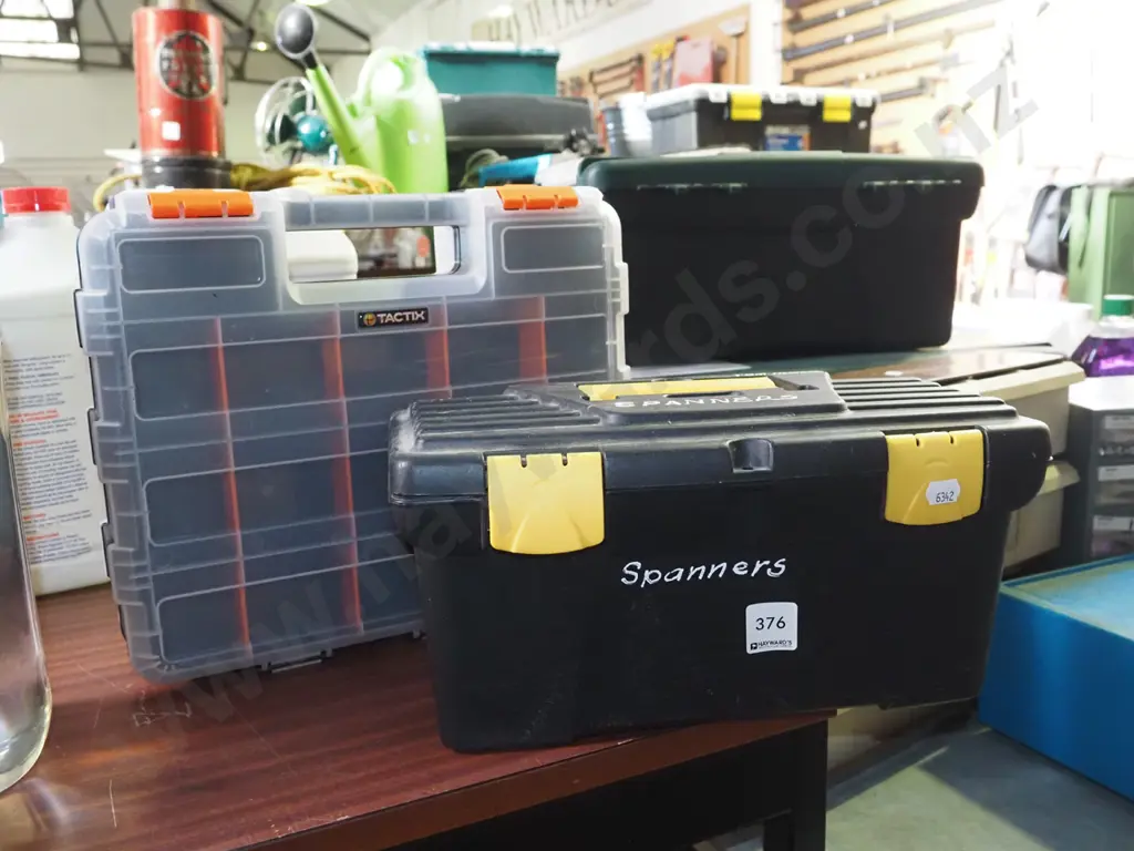 small plastic tool box, Tactix organiser Image 1++