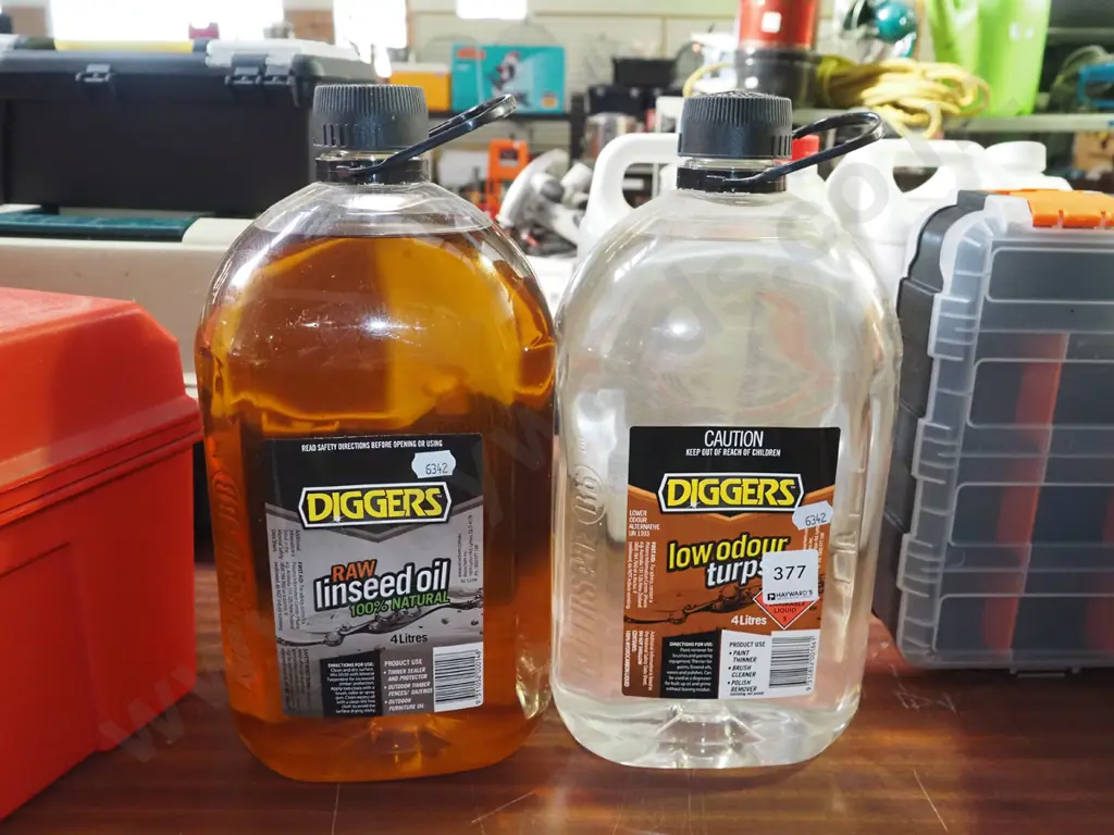 Diggers linseed oil, Diggers low odour turps Image 1++