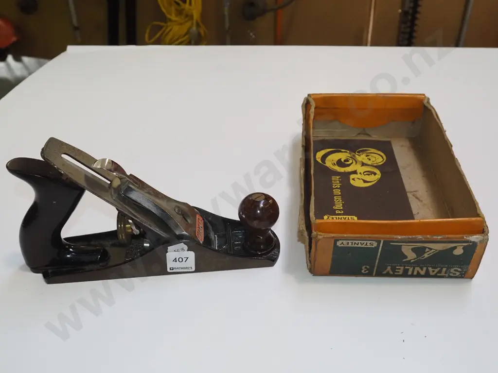 boxes Stanley No. 3 hand plane Image 1++