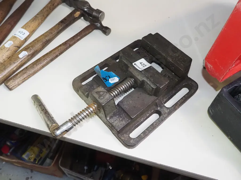 engineers milling machine vice Image 1++