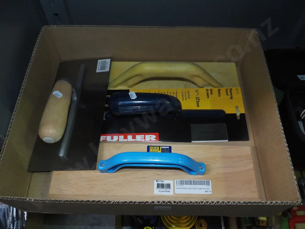 as new plasterer's floats Image 1++