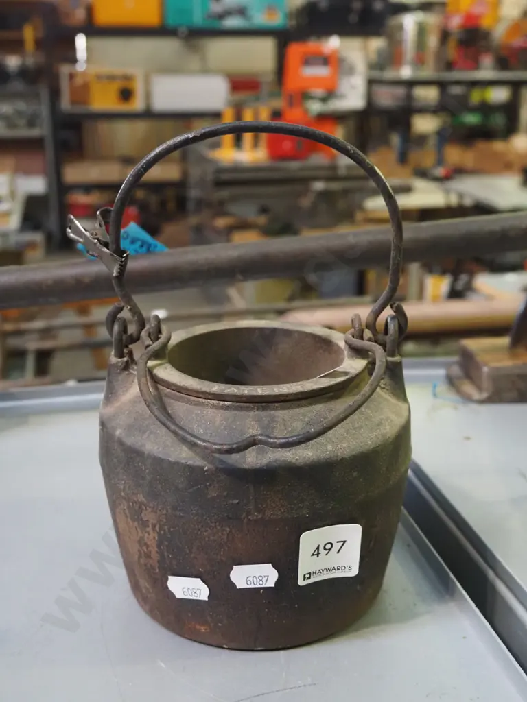 vintage glue pot Image 1++