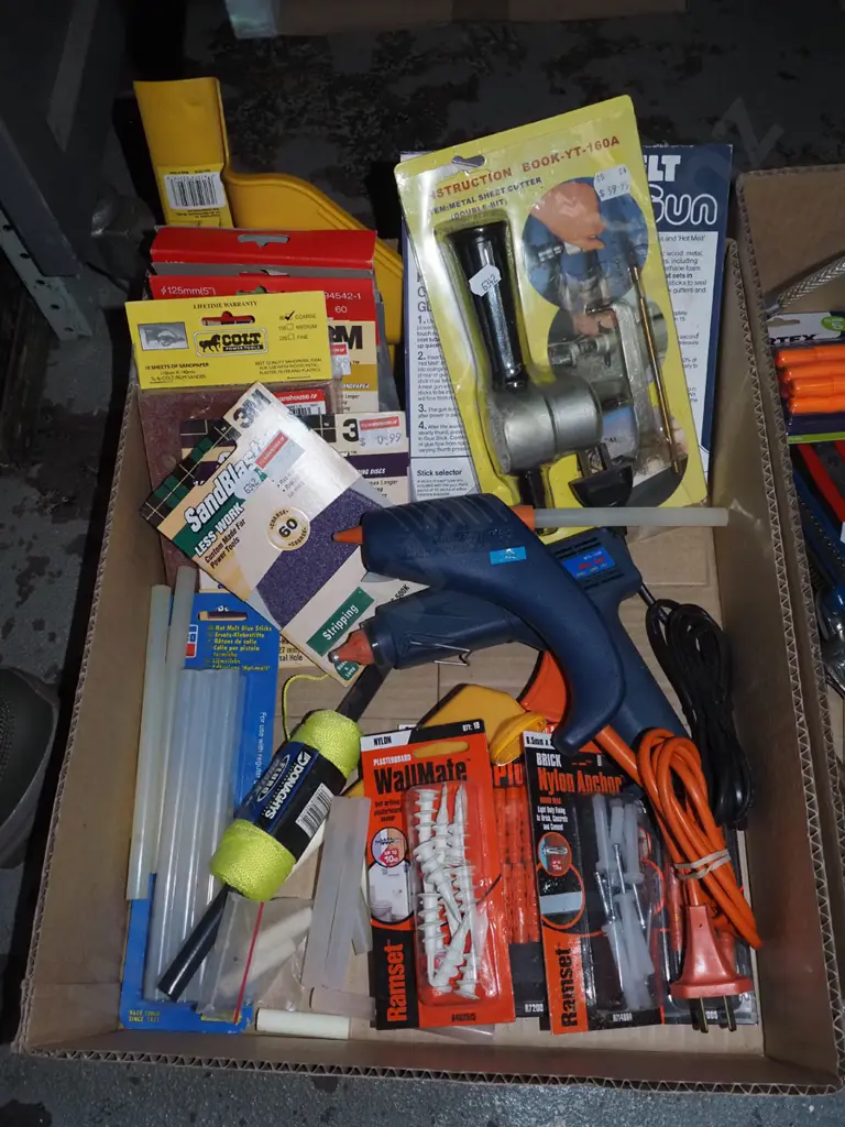 box; glue guns, builder's lines, sandpaper etc Image 1++