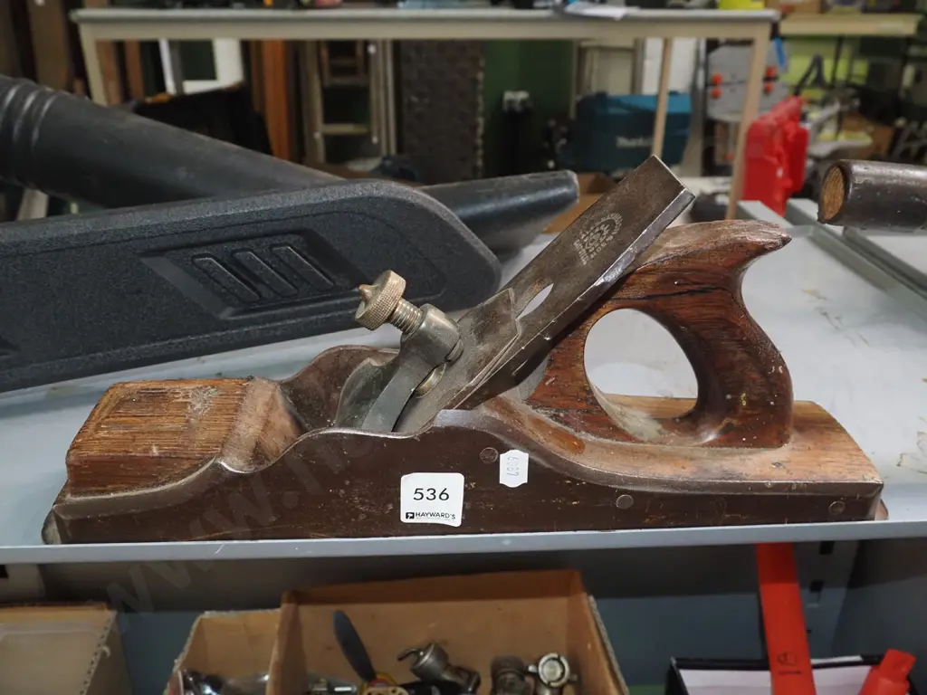vintage heavy cast steel hand plane Image 1++