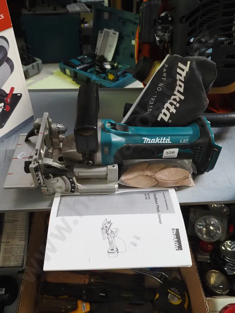 Makita cordless plate joiner Image 1++