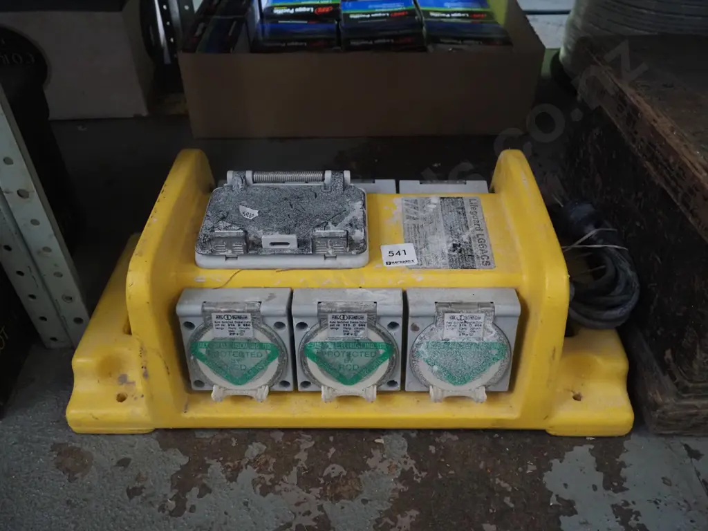 builder's multi box Image 1++