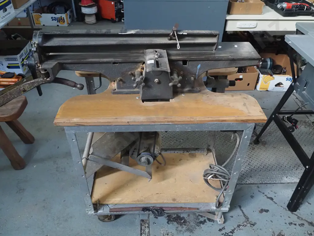 Tanner 150mm thicknesser Image 1++