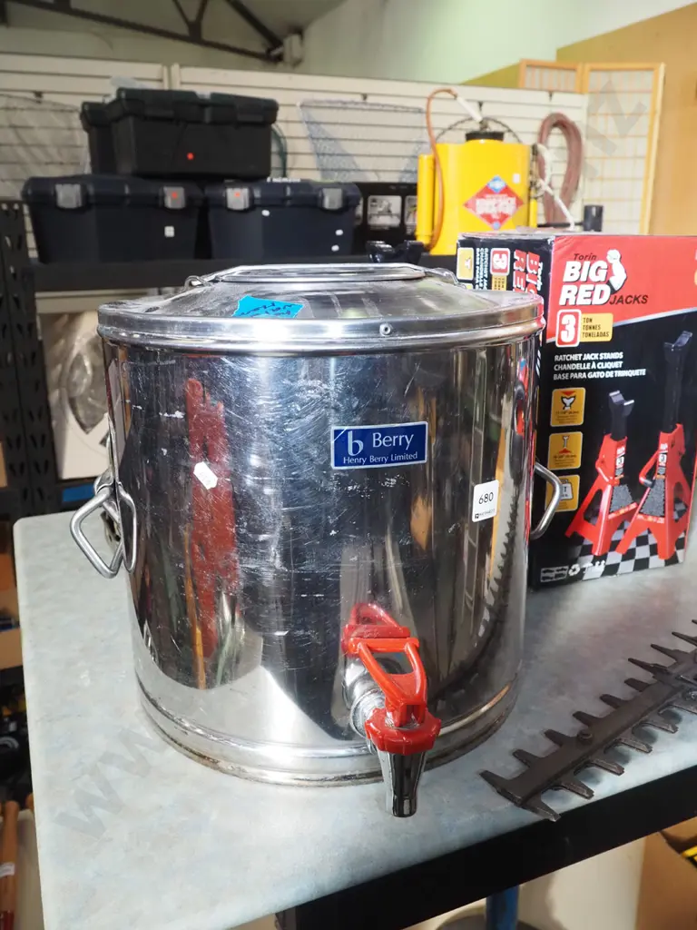 stainless steel hot water thermos with tap Image 1++