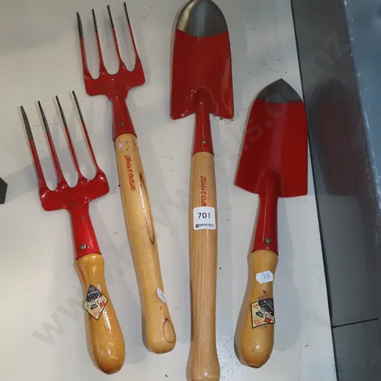 garden trowels, forks