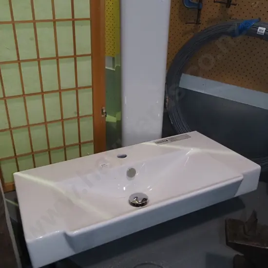 Kohler pedestal bathroom sink W-800 D-385 