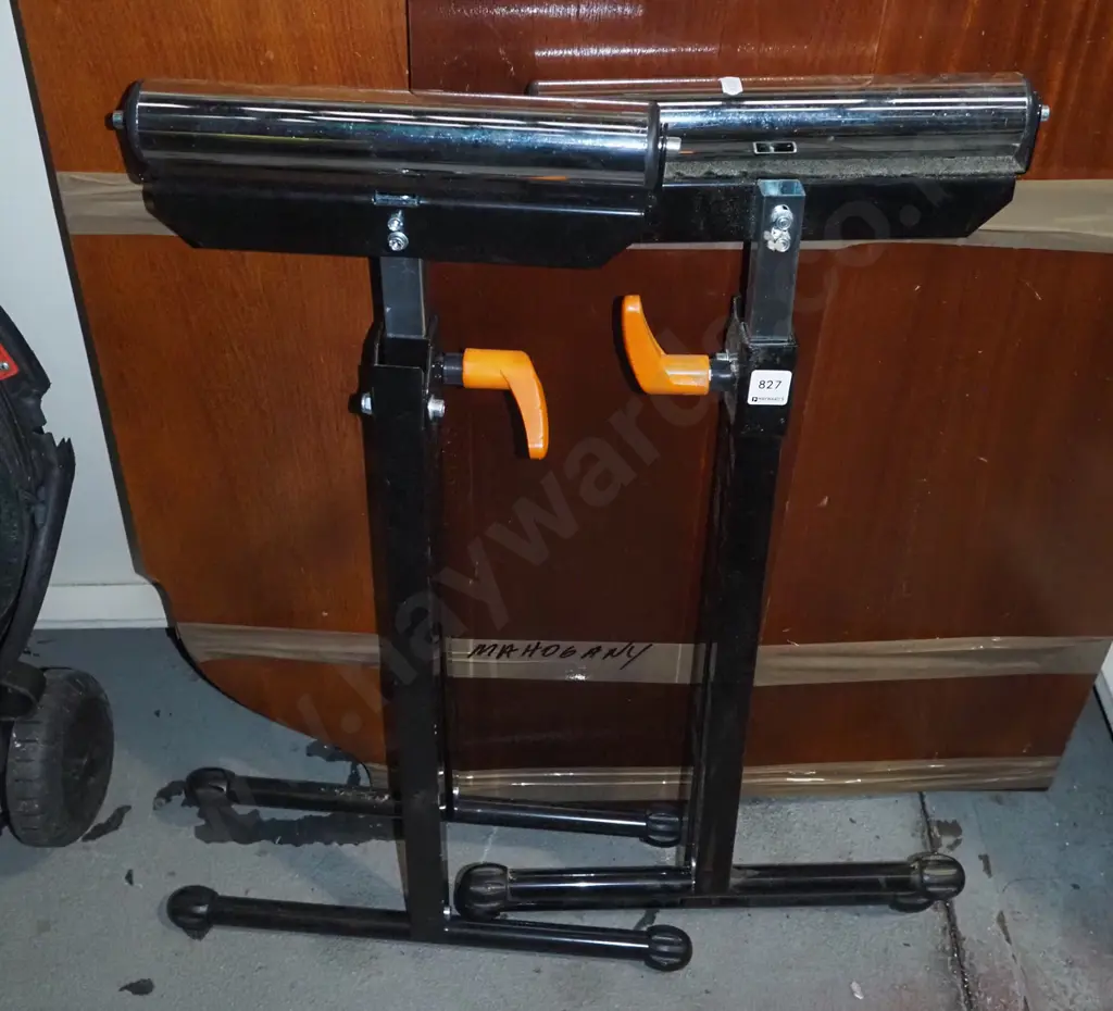 pair of roller stands Image 1++