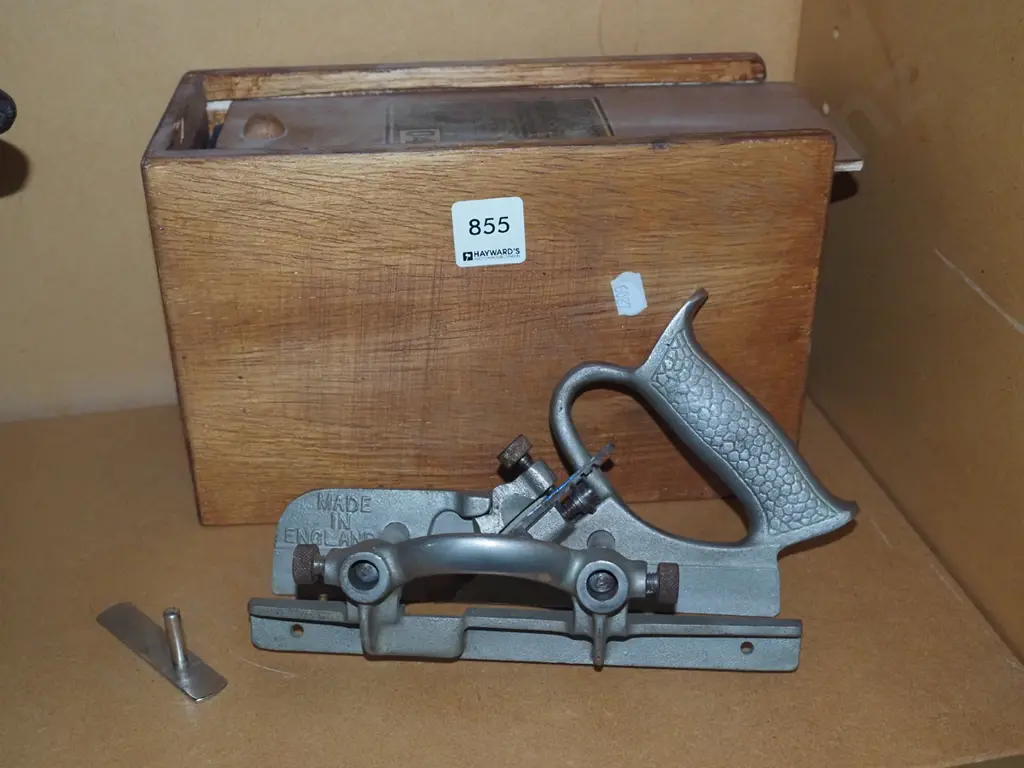 Record No. 44 plough plane Image 1++