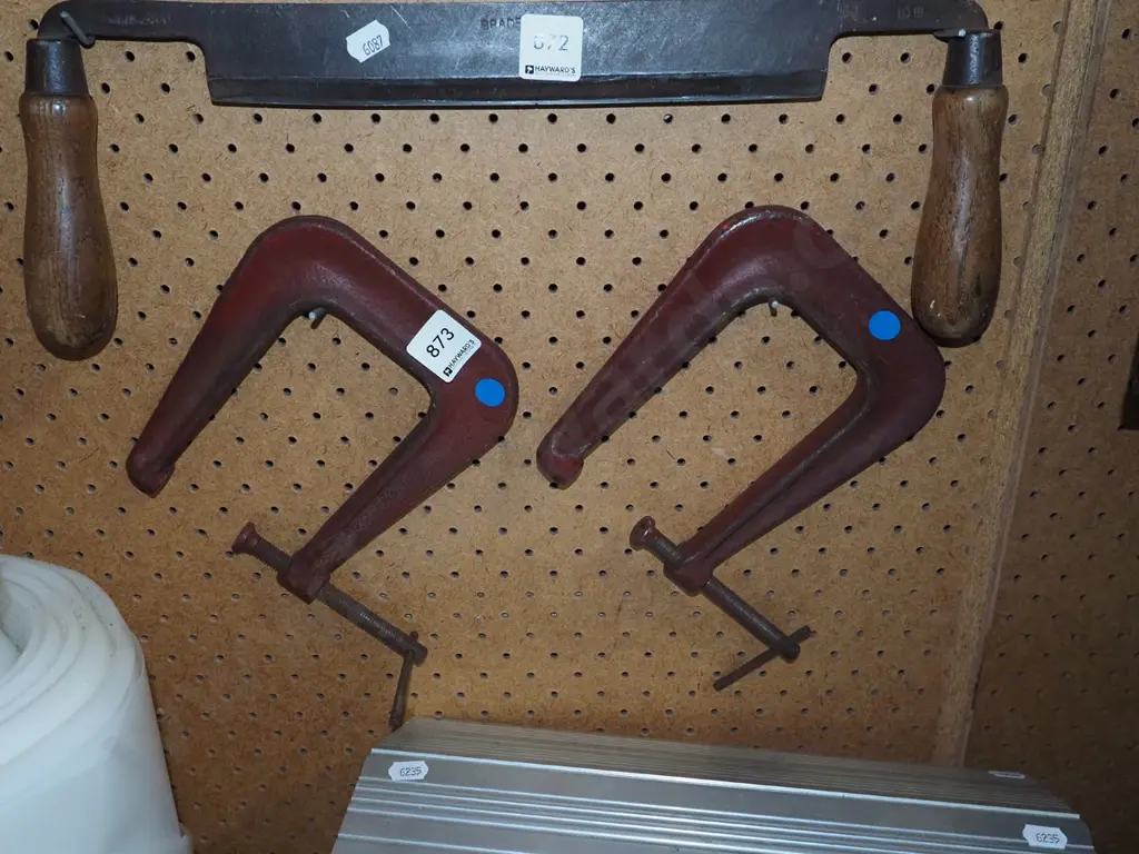 2x vintage G clamps Image 1++