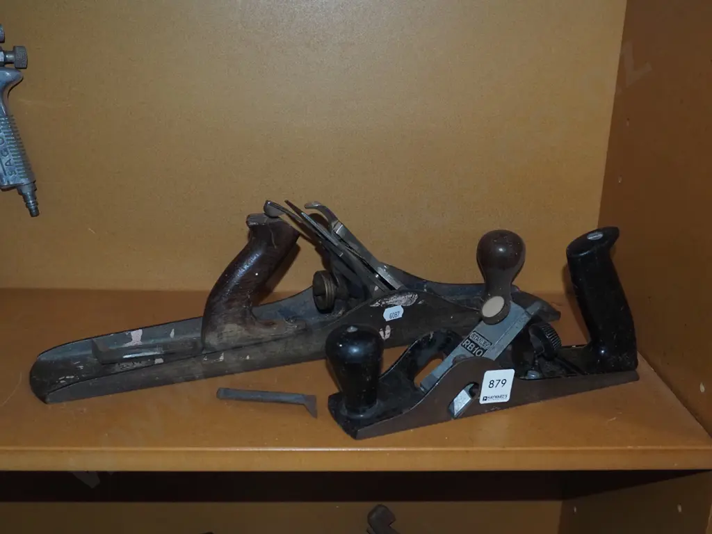 2x hand planes Image 1++