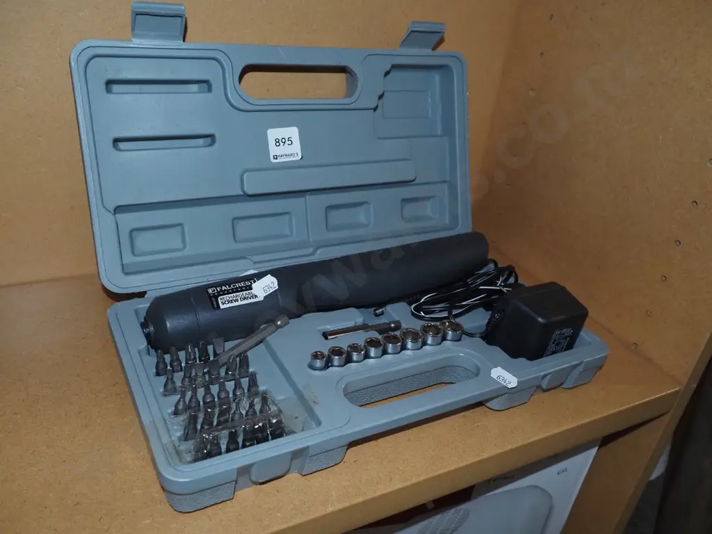 rechargeable Falcrest screwdriver Image 1++