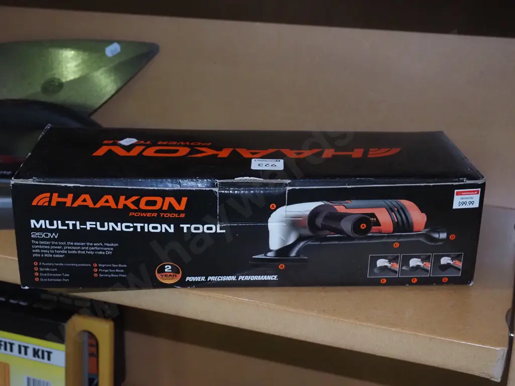 boxed as new Haakon multi tool Image 1++