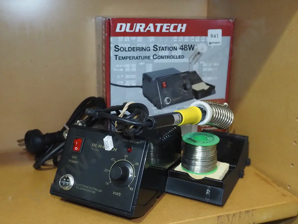 Duratec soldering station Image 1++