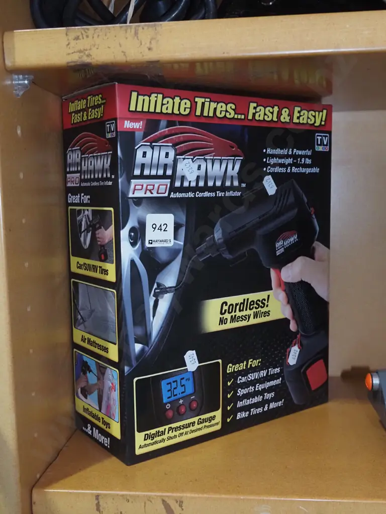 as new boxed Air Hawk automatic cordless tyre inflater Image 1++