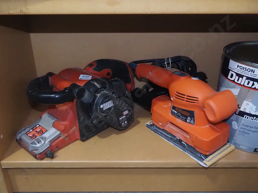 Black & Decker belt sander, orbital sander Image 1++