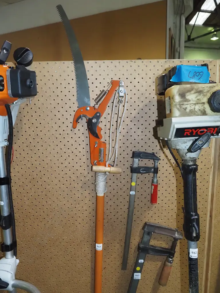 Bahco pole pruner Image 1++