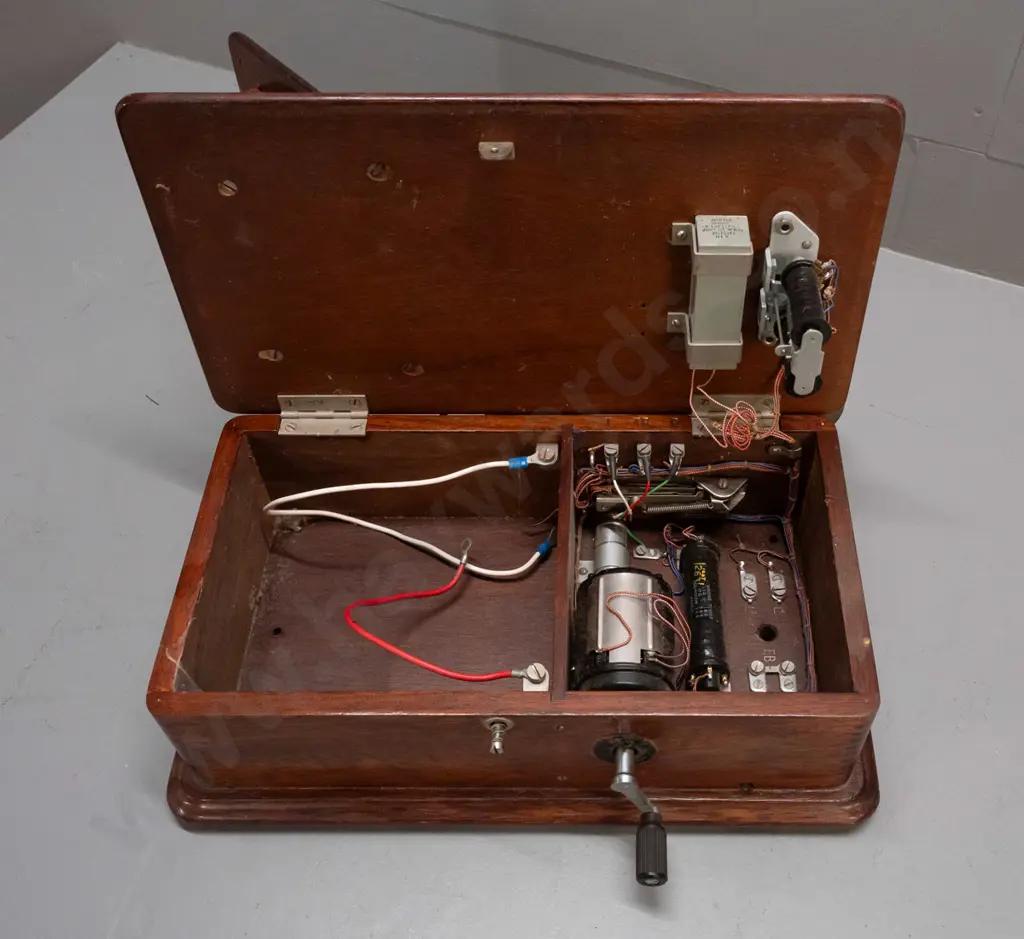 vintage wood-cased hand crank telephone with TEL (Beeston Notts England) logo on handset H-390 W-225 D-235 Image 1++