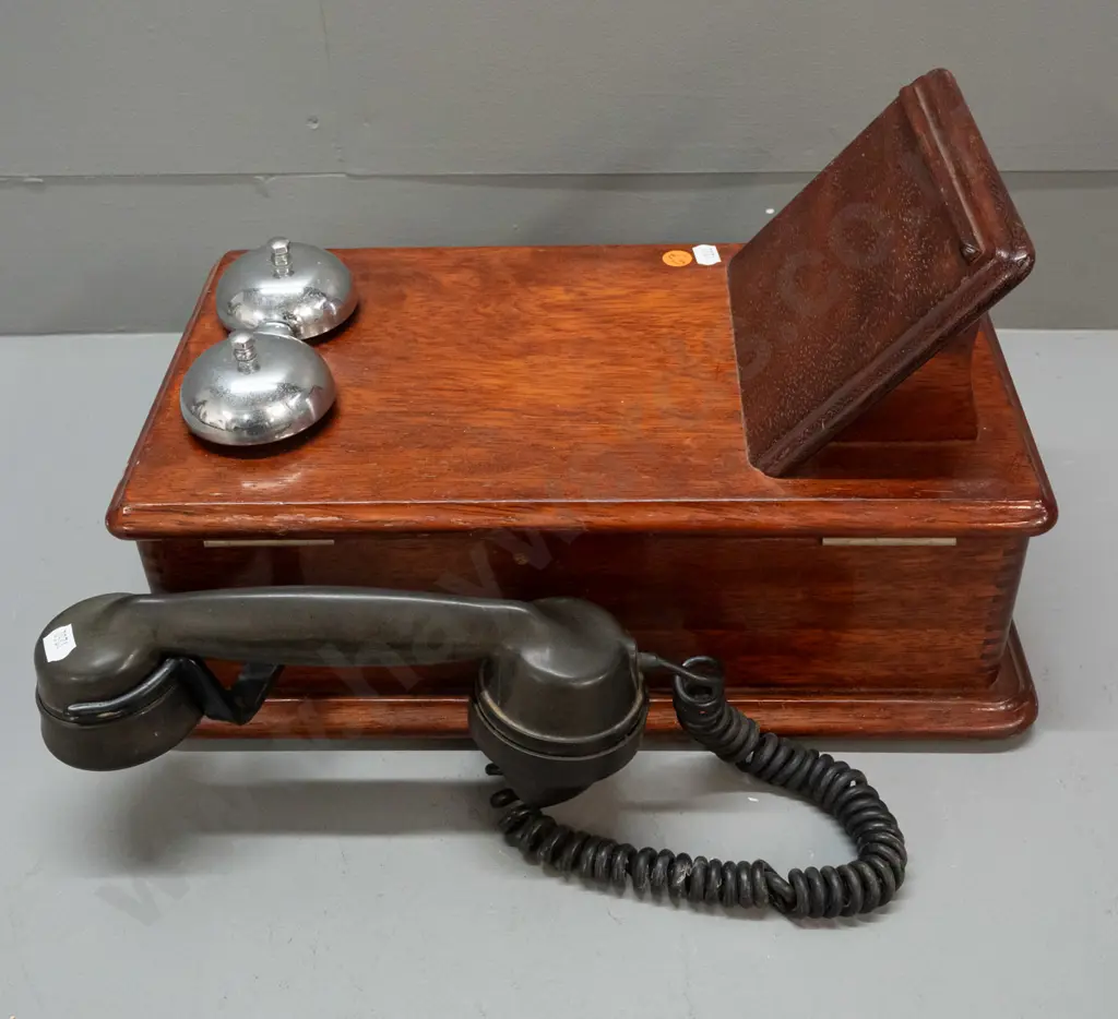 vintage wood-cased hand crank telephone with TEL (Beeston Notts England) logo on handset H-390 W-225 D-235 Image 1++