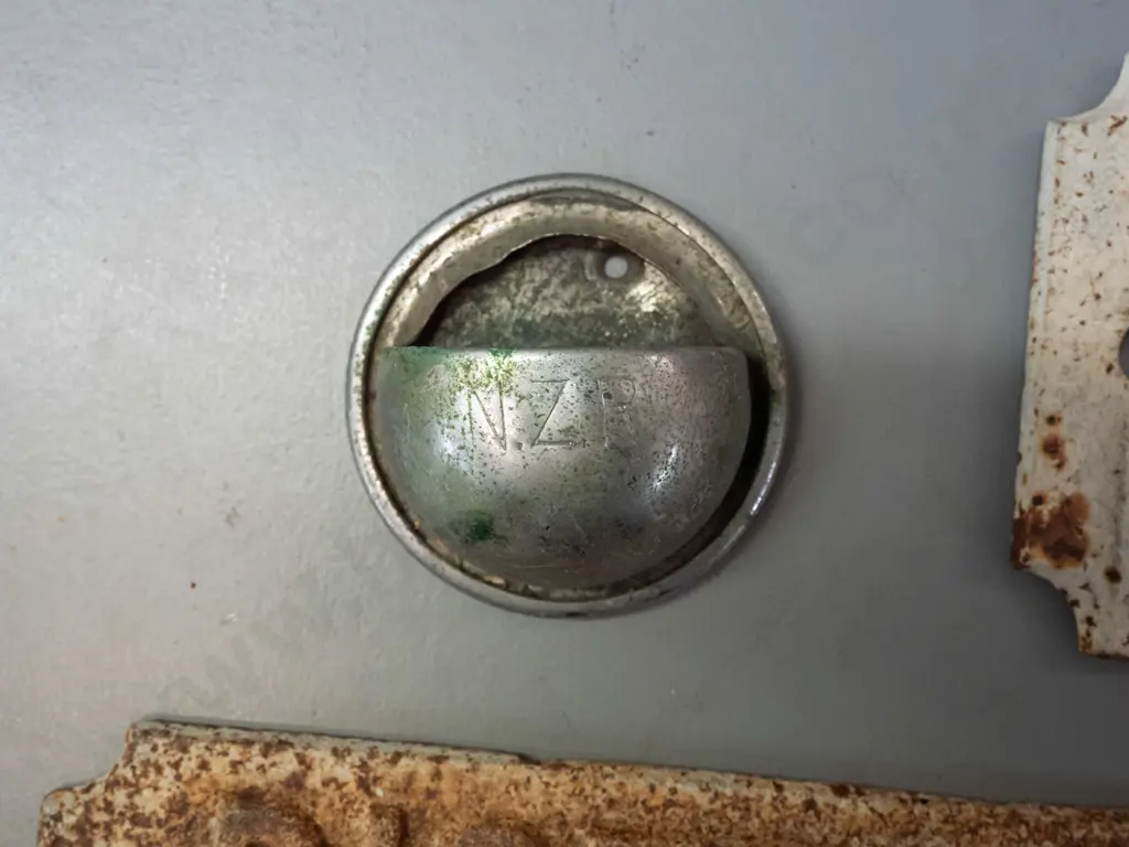 2 cast metal plaques - Distributed Load 20 Tons and another in corroded condition Distributed Load 16 Tons - and a small Image 1++
