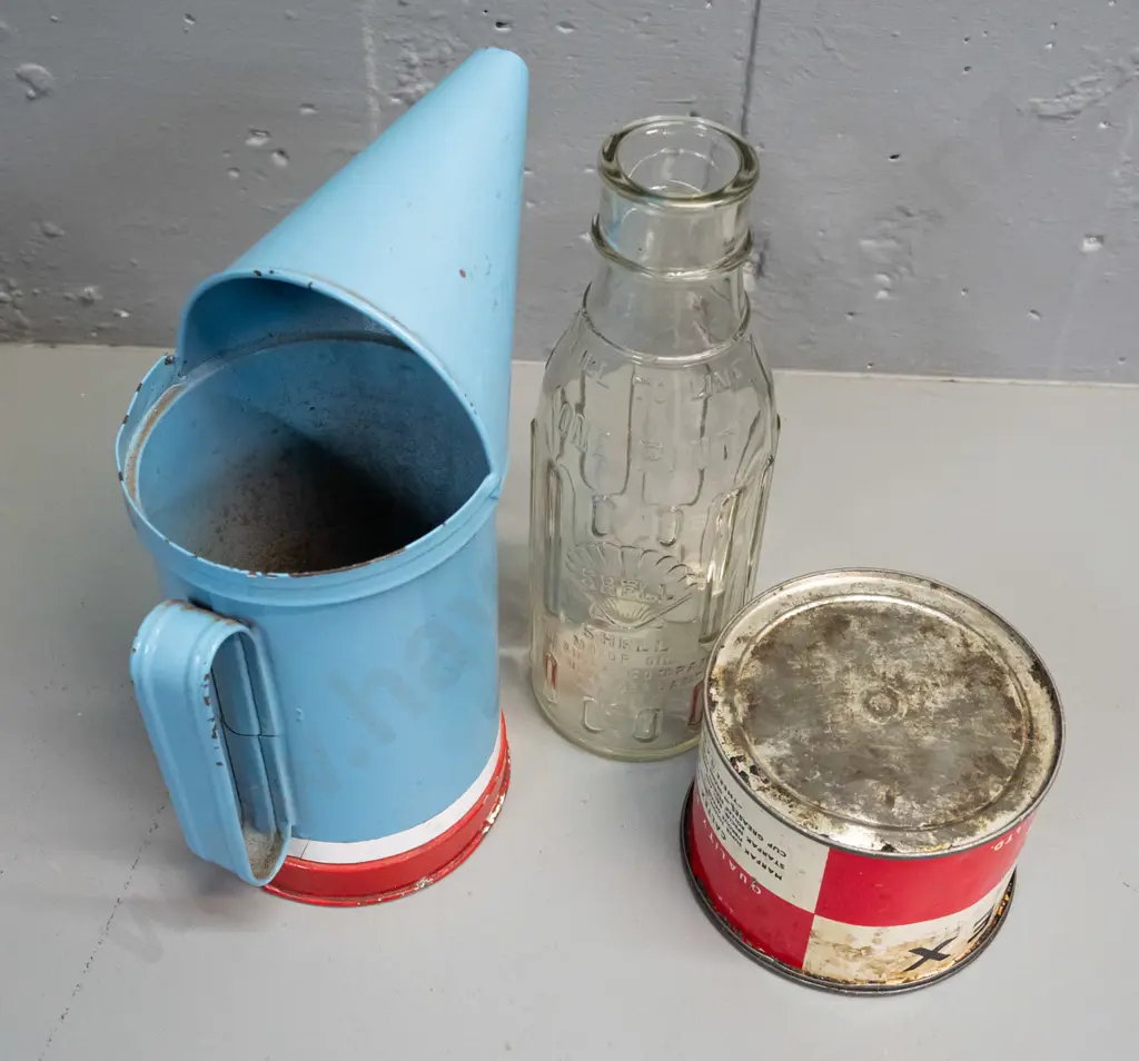 Shell New Zealand pint oil bottle, Atlantic oil pourer with label and a Caltex Oil NZ grease tin with some corrosion & Image 1++