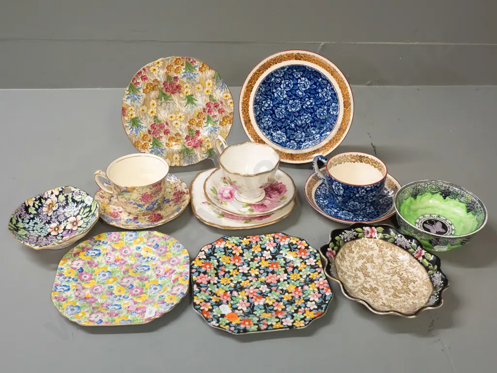 Royal Albert American Beauty trio, Wedgwood blue chintz trio, Maling thumbprint dish and assorted all-over-floral Image 1++