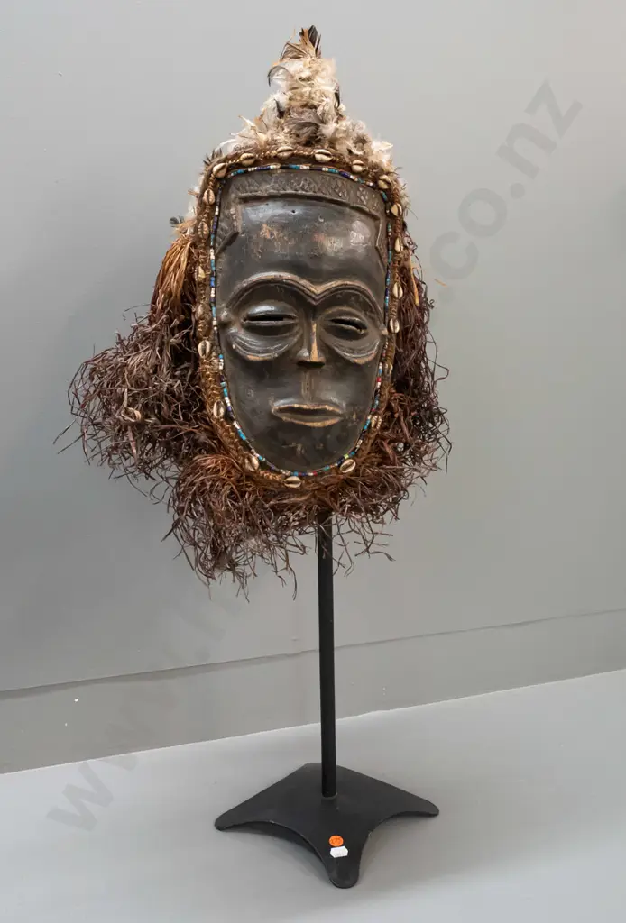 painted and carved wooden mask - Chokwe people, Angola/Congo - w/ beads, shells, feathers and raffia. Some deterioration Image 1++