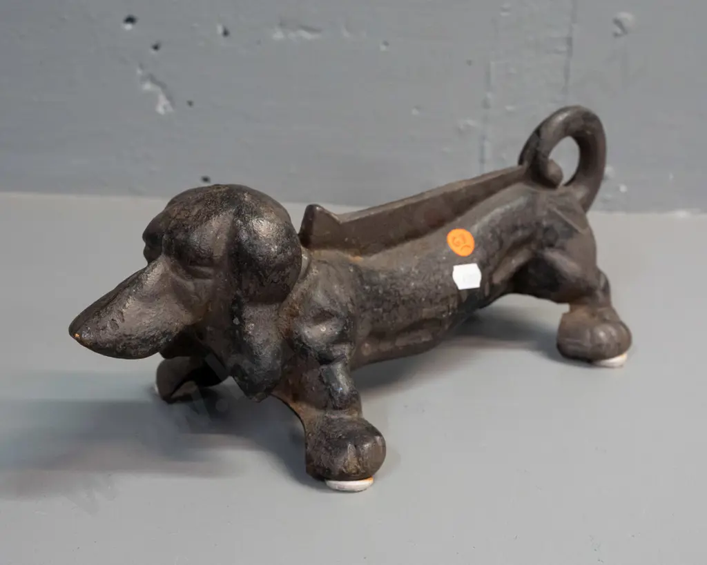 cast iron dachshund boot scraper - no maker's marks. Some wear to black finish H-120 L-320 Image 1++
