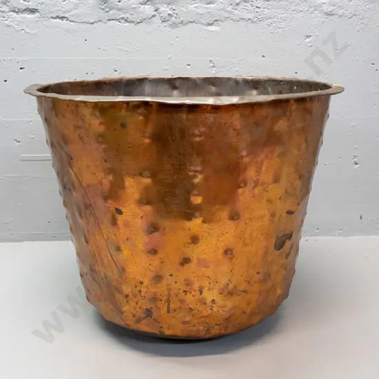 vintage hand-beaten copper wood bin, no feet, some dents and wear H-410 D-510