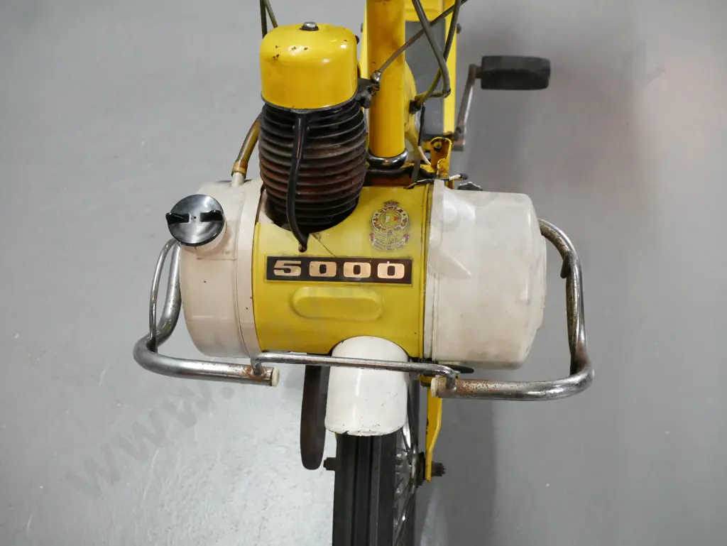 retro French 1970s Solex 5000 moped with front drive engine and single vinyl pannier - going. Image 1++