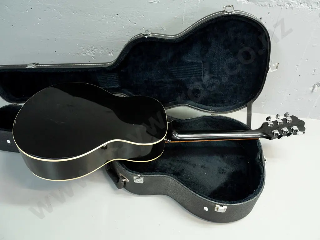Mannix resonator acoustic guitar - black lacquer finish and chrome resonator, with fitted case. L-1010 W-375 Image 1++
