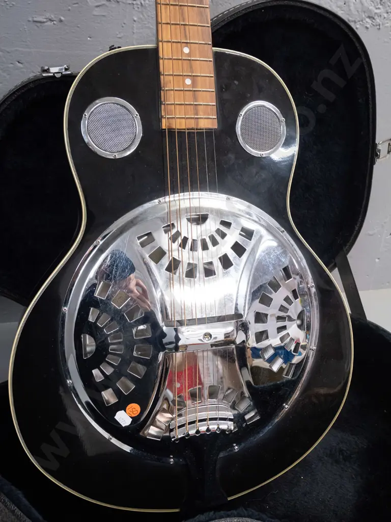 Mannix resonator acoustic guitar - black lacquer finish and chrome resonator, with fitted case. L-1010 W-375 Image 1++
