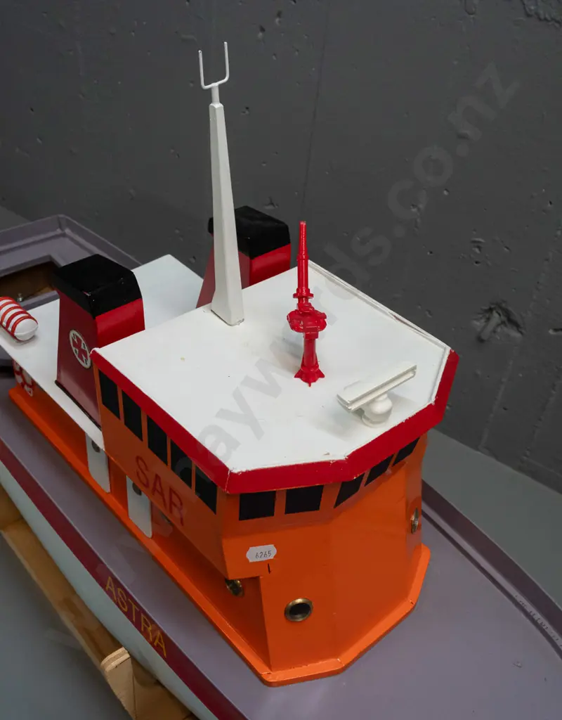 large motorised model boat - marked SAR & Astra, replica of Swedish search and rescue ship, on wooden stand, loose mast, Image 1++